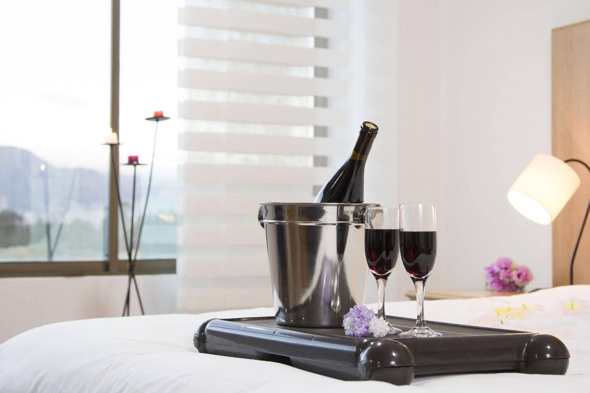 Hotel Airport Travel Bogotá Dış mekan fotoğraf