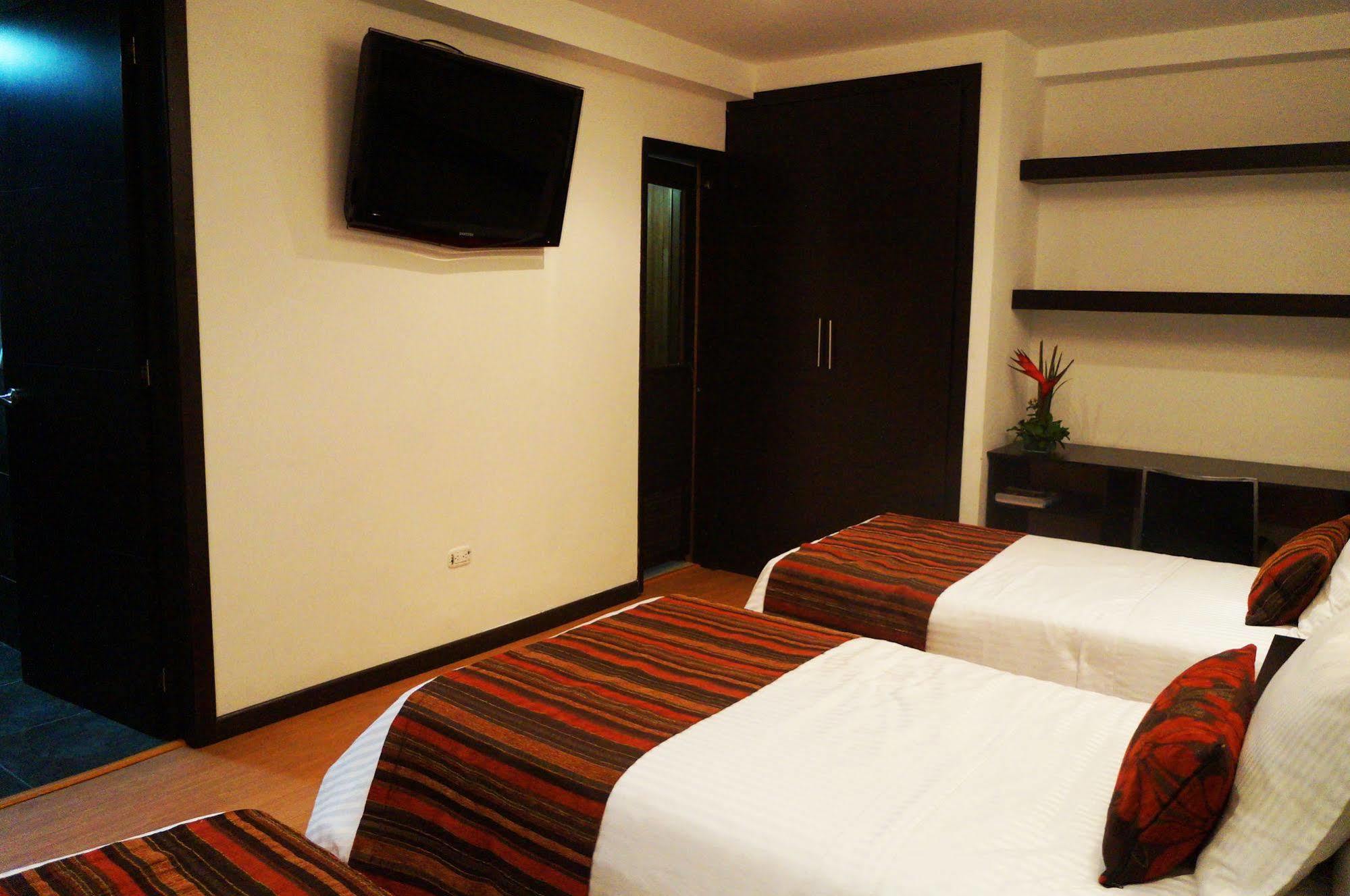 Hotel Airport Travel Bogotá Dış mekan fotoğraf